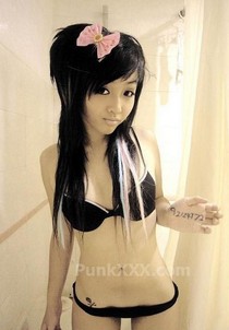 Masturbation with pussy